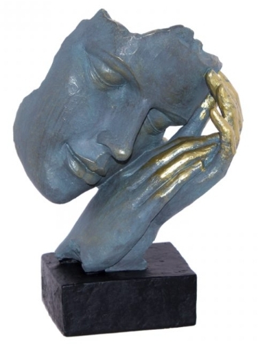 DECO LADY RESTING