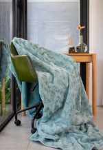 SESLI Cleopatra Super Soft Rabbit Fur Blanket